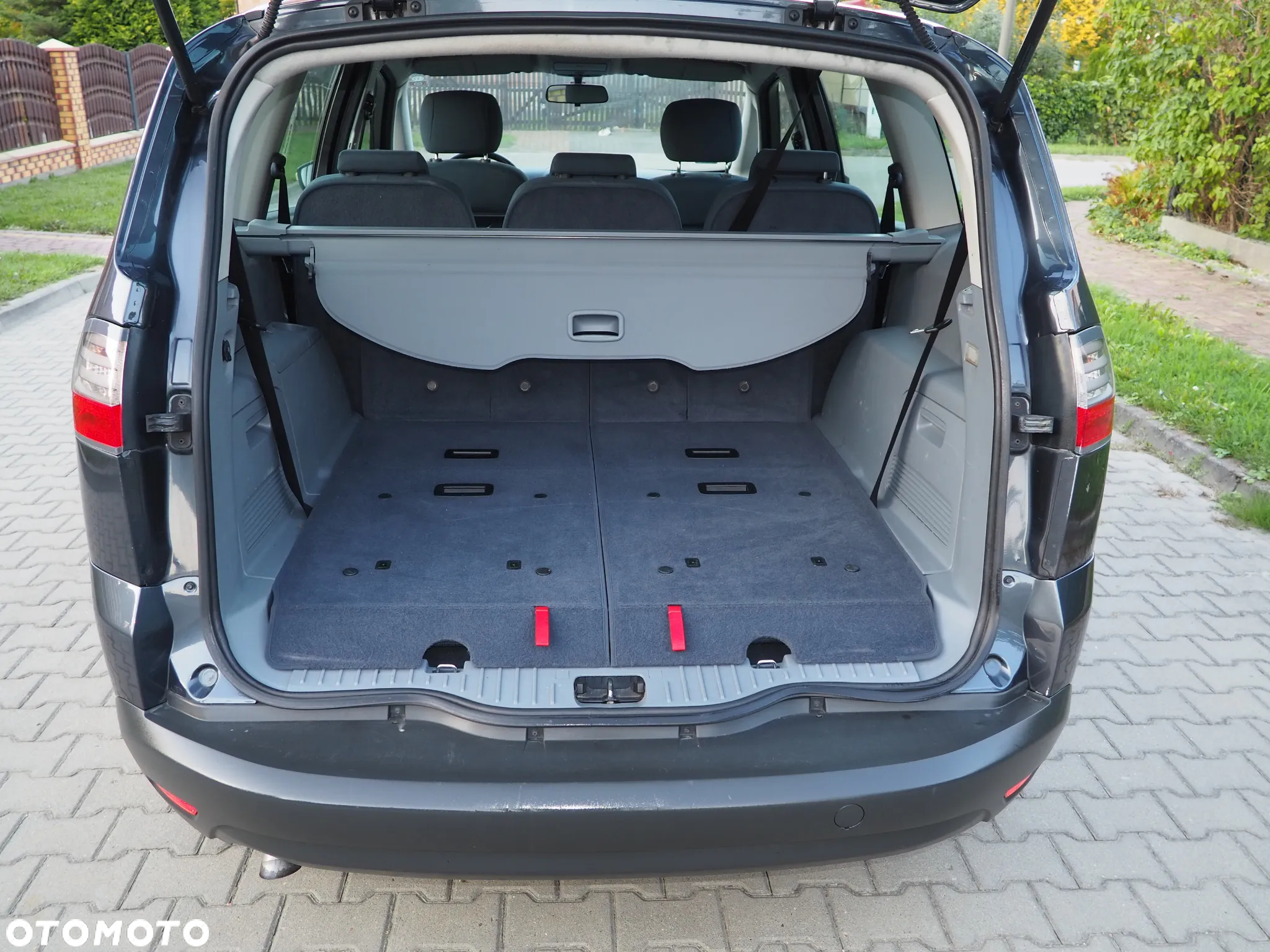 Ford S-Max - 39