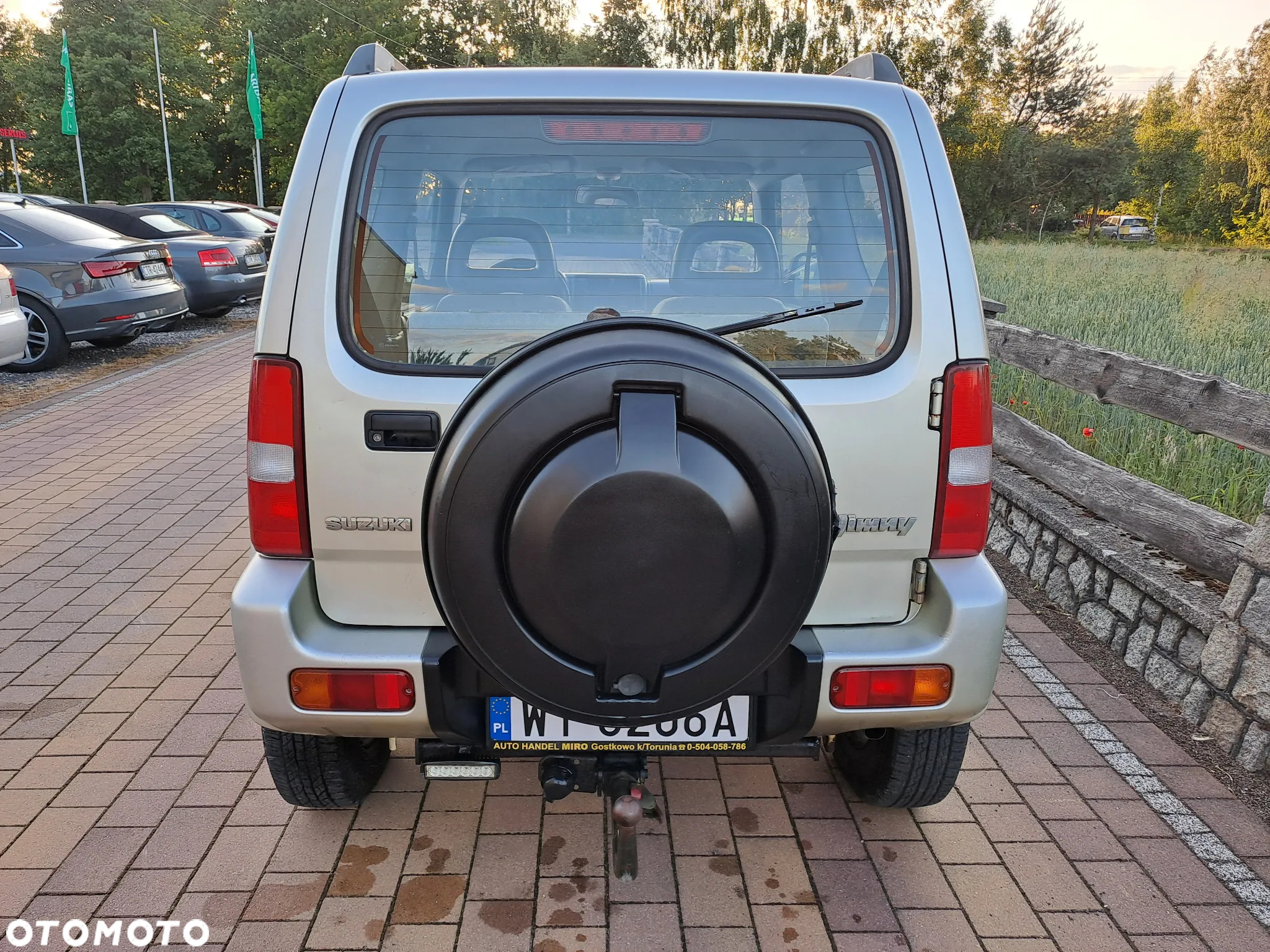 Suzuki Jimny - 11