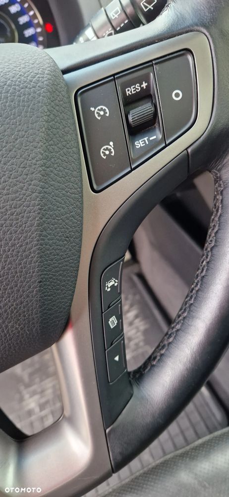 Hyundai i40 Kombi 1.7 CRDi DCT Premium - 23