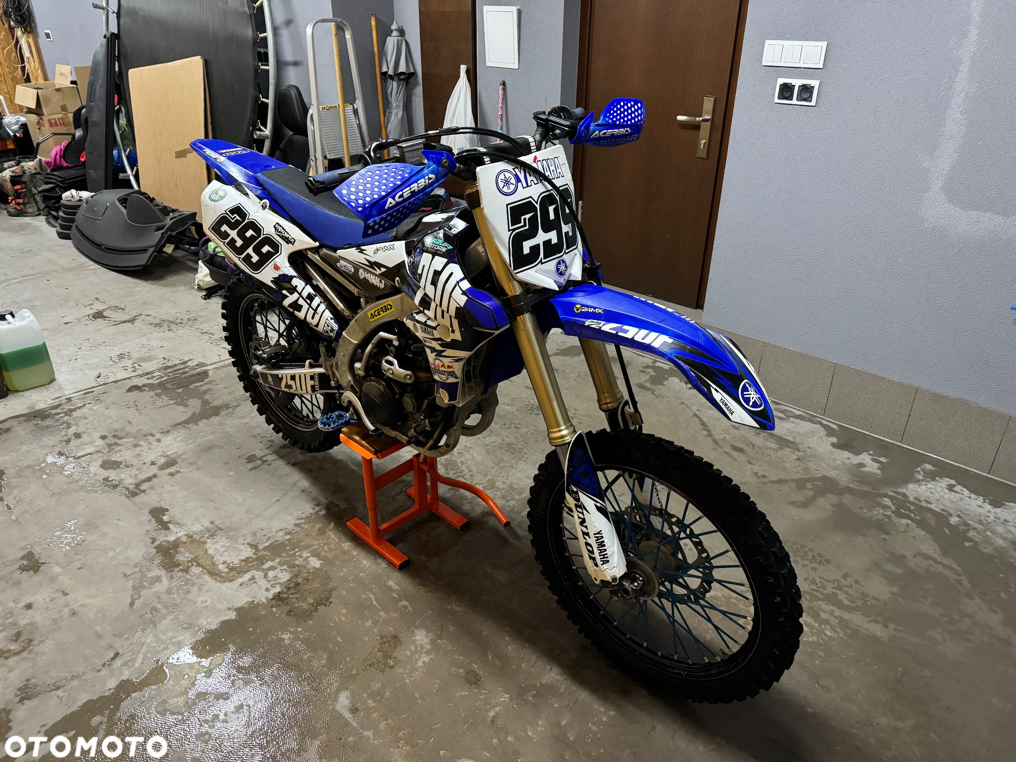 Yamaha YZ - 7