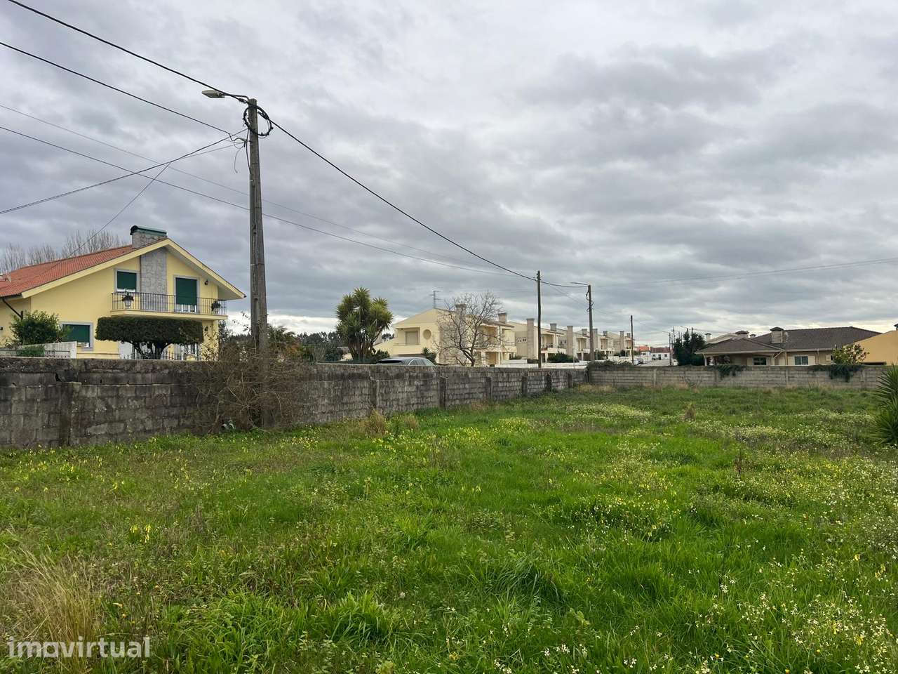 Terreno Rustico com 2100 M2 - Grande imagem: 2/5