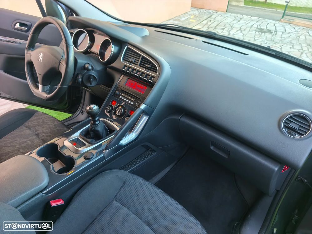 Peugeot 3008 1.6 HDi SE Style - 18