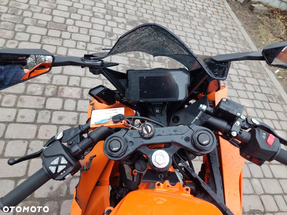 KTM RC 125 - 16