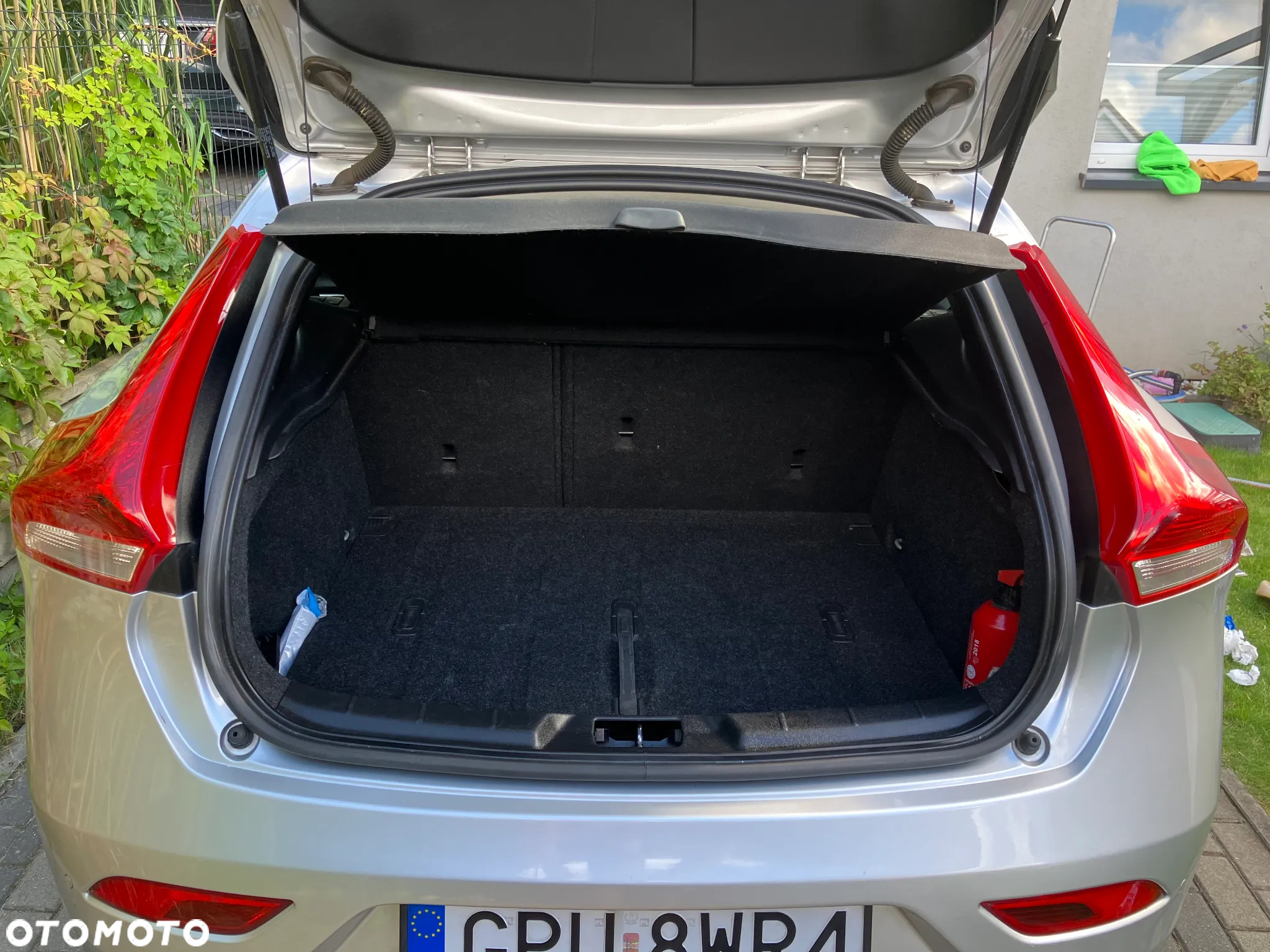 Volvo V40 D3 Kinetic - 8