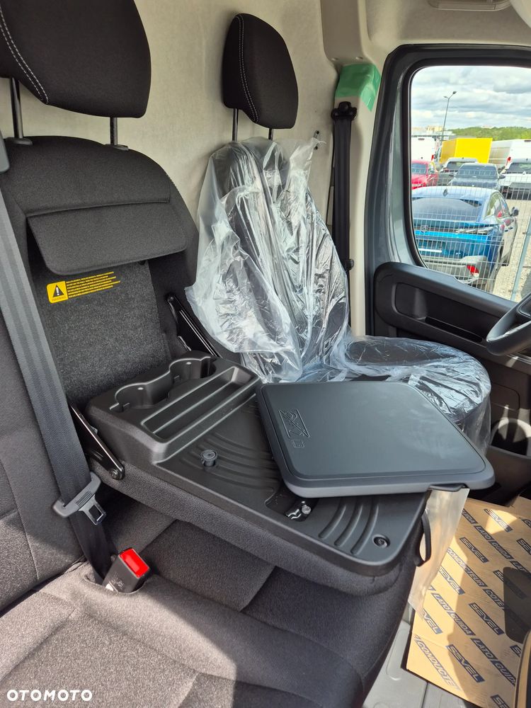 Peugeot Boxer Furgon L3H2 3.5T 2.2 140KM LED/FOTEL BUJANY/KAMERA - 11