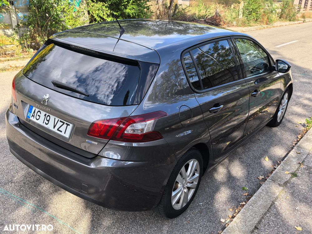 Peugeot 308 1.2 L PureTech Turbo Allure - 3