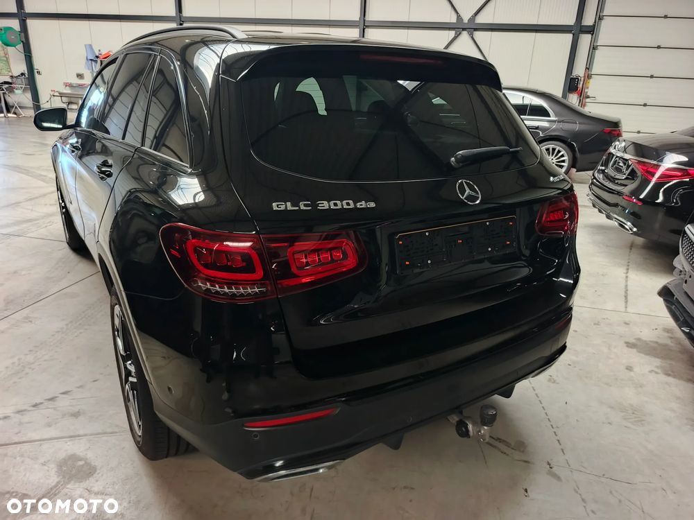 Mercedes-Benz GLC 300 de 4-Matic - 4