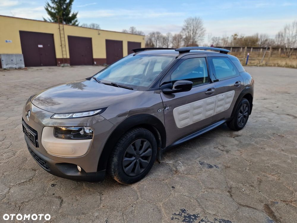 Citroën C4 Cactus BlueHDi 100 Stop&Start Shine Edition - 1