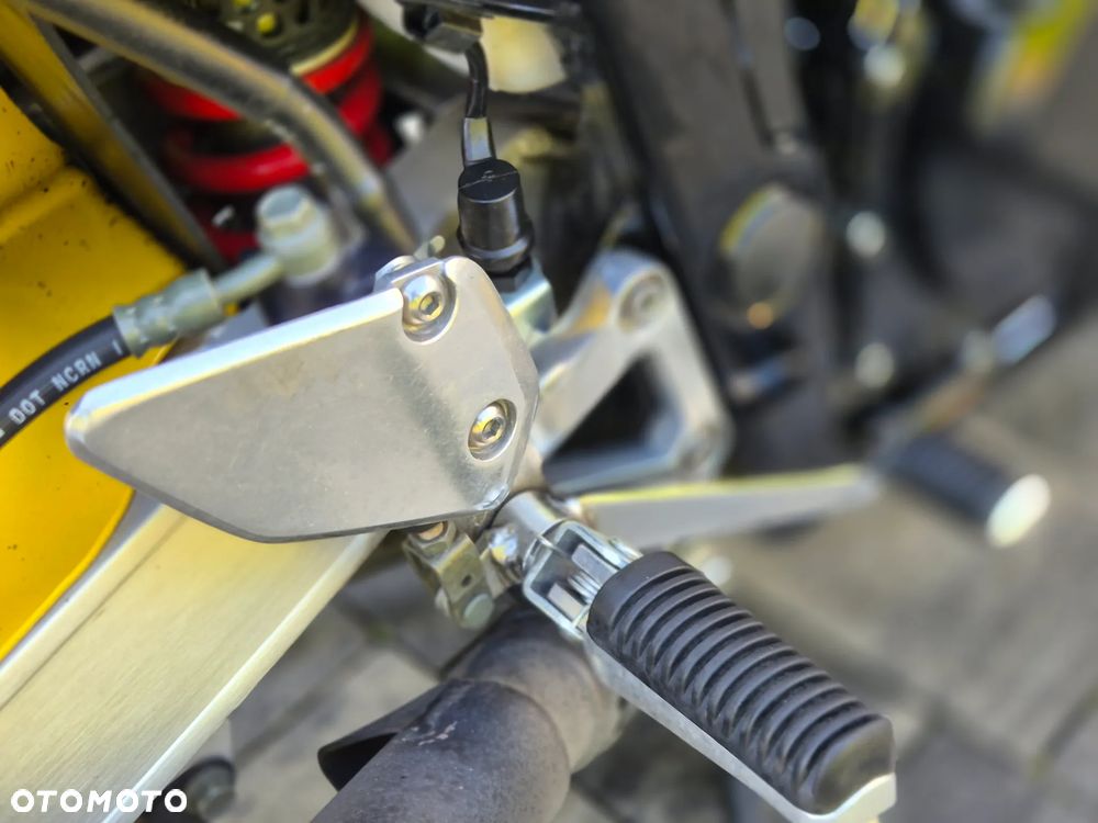 Yamaha FZ6 - 26