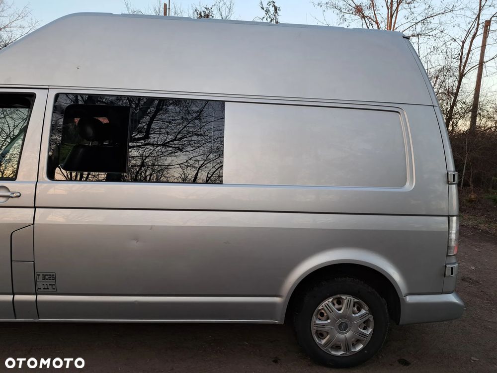 Volkswagen Transporter - 6
