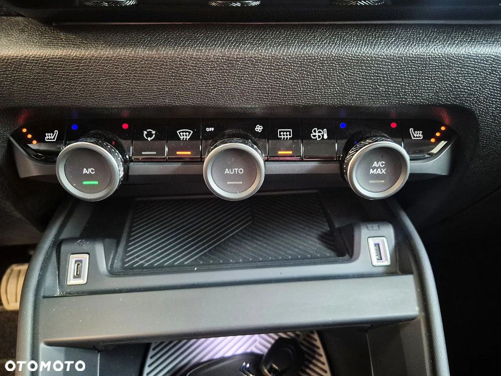 Citroën C4 1.2 PureTech Shine S&S EAT8 - 34