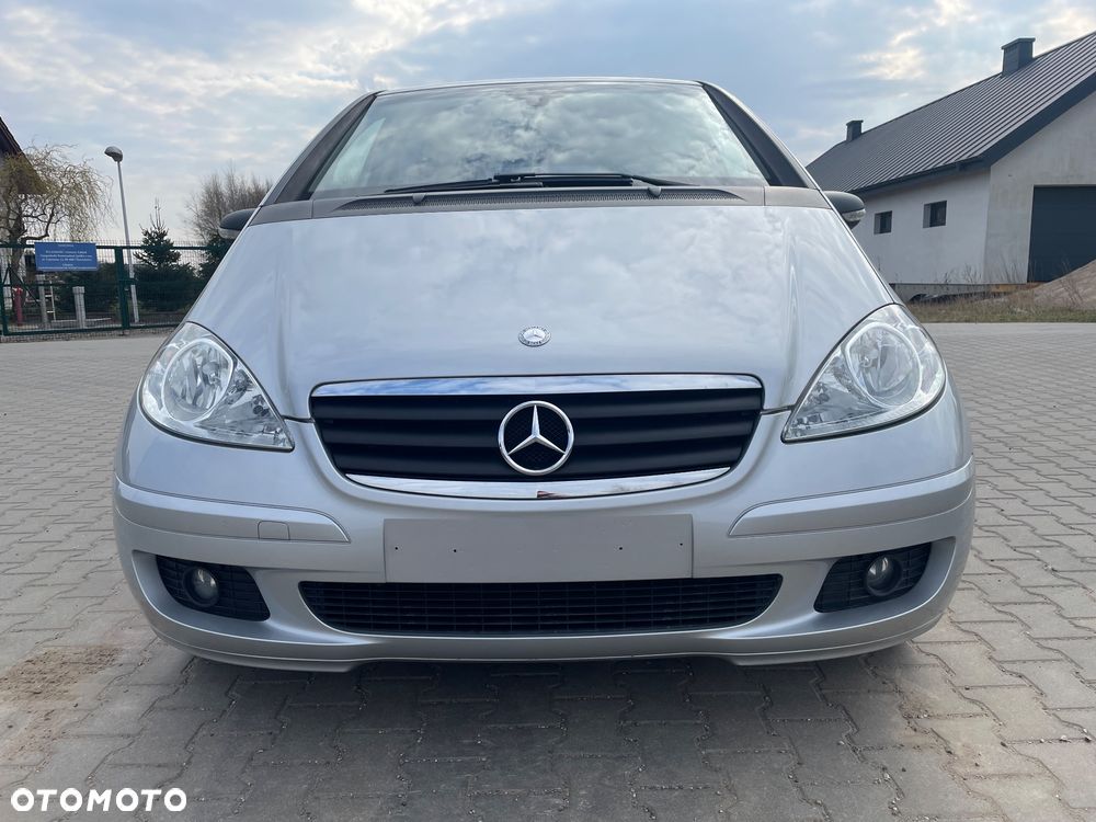 Mercedes-Benz Klasa A 150 Elegance First - 2