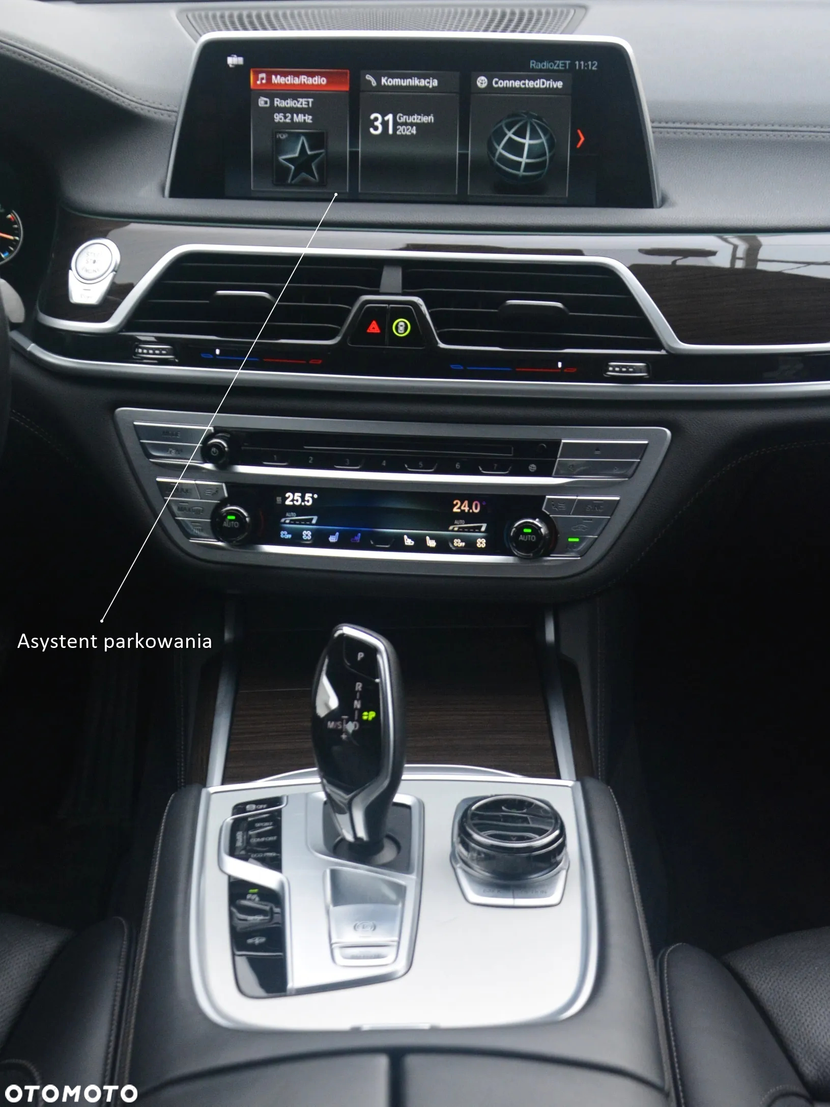 BMW Seria 7 750i xDrive - 9