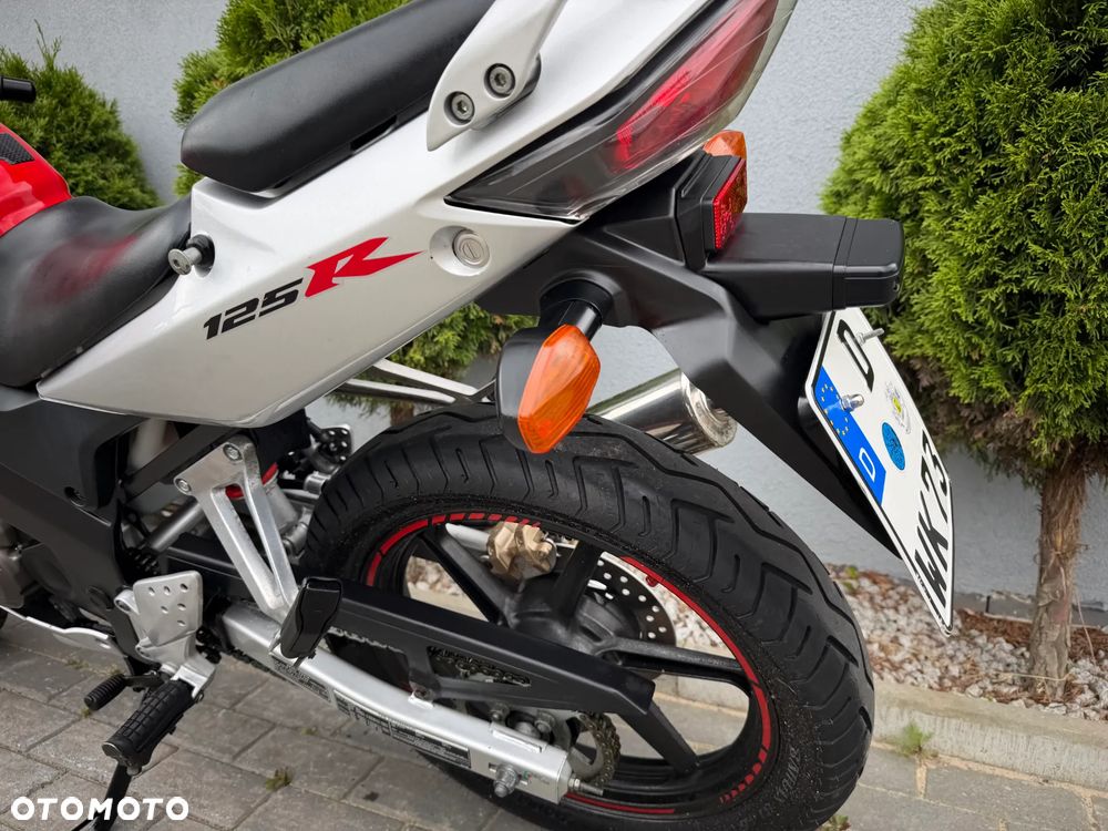 Honda CBR - 27