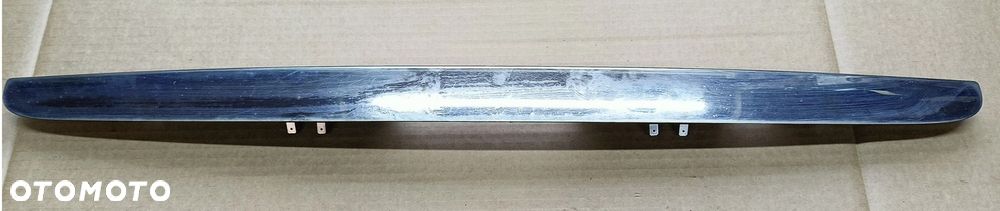 W251 blenda klapy tył chrom R Klasa Mercedes