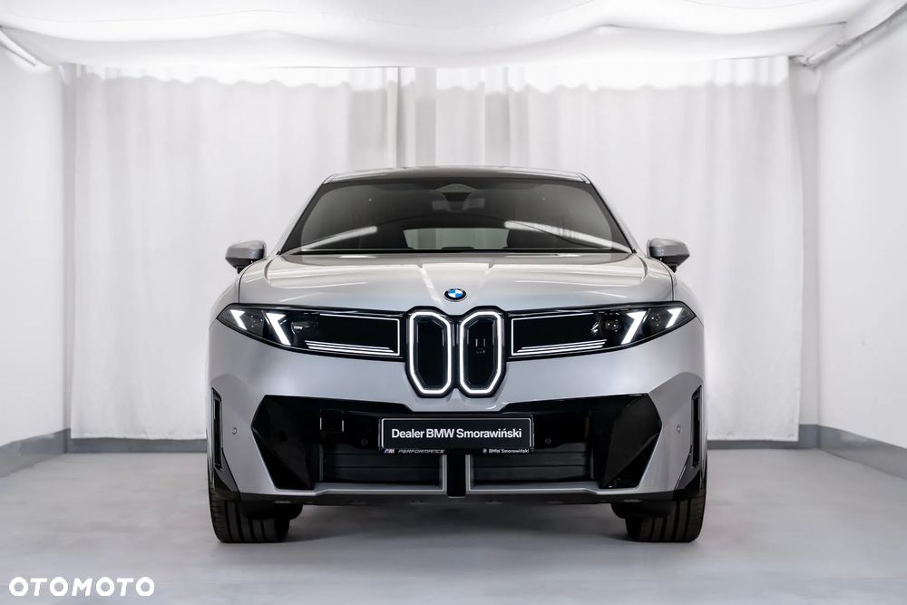 BMW iX3 - 4