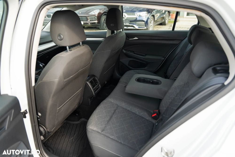 Volkswagen Golf 1.0 TSI Life - 17