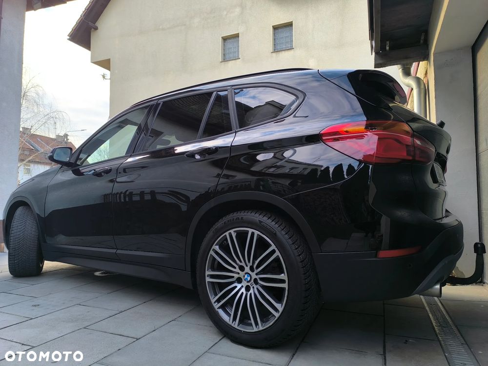 BMW X1 xDrive20d Advantage - 3