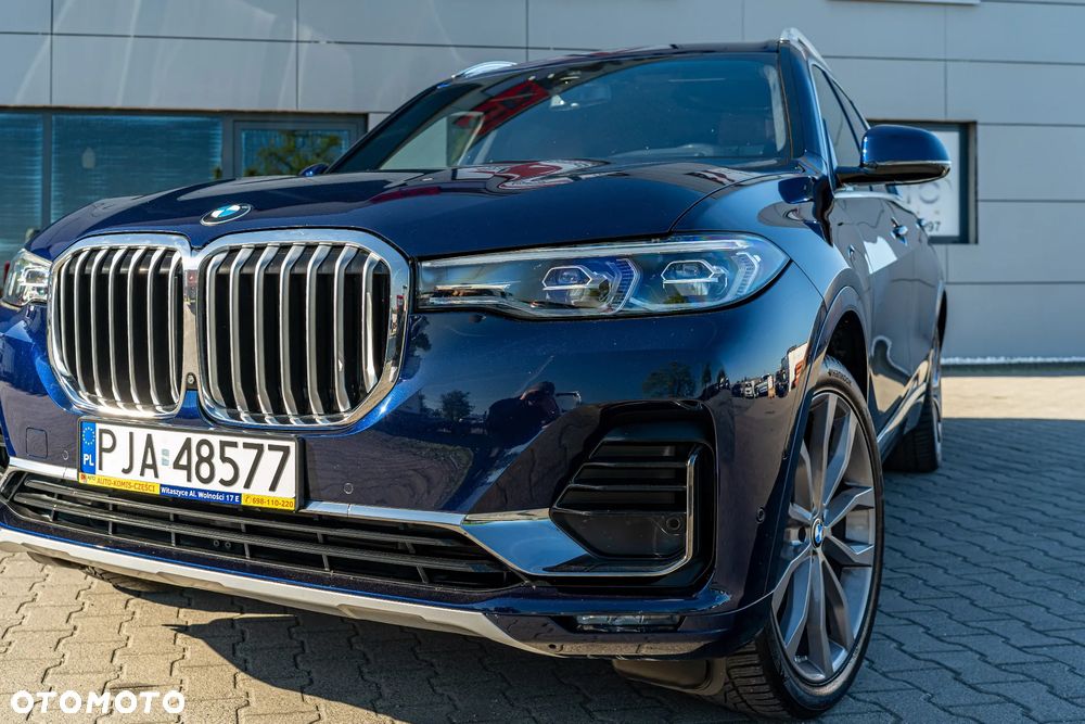 BMW X7 xDrive40i - 8