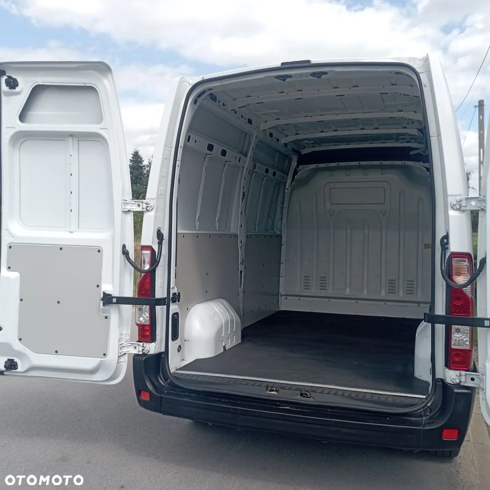 Renault Master - 18