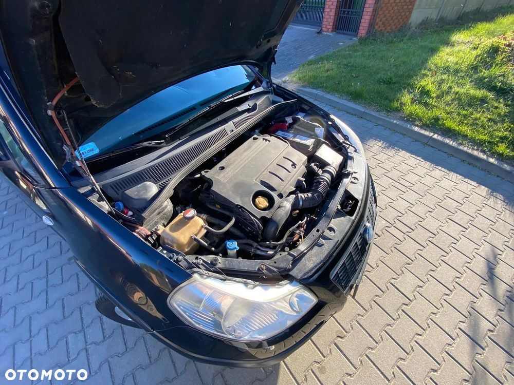 Fiat Sedici 1.9 Multijet DPF 4x4 Luxury - 19