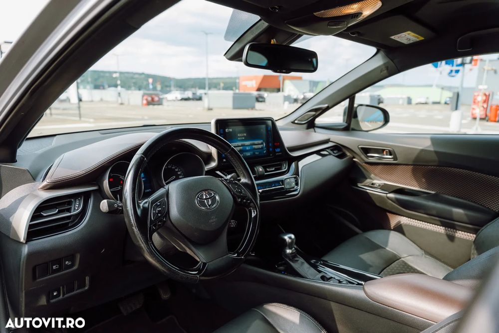 Toyota C-HR - 9