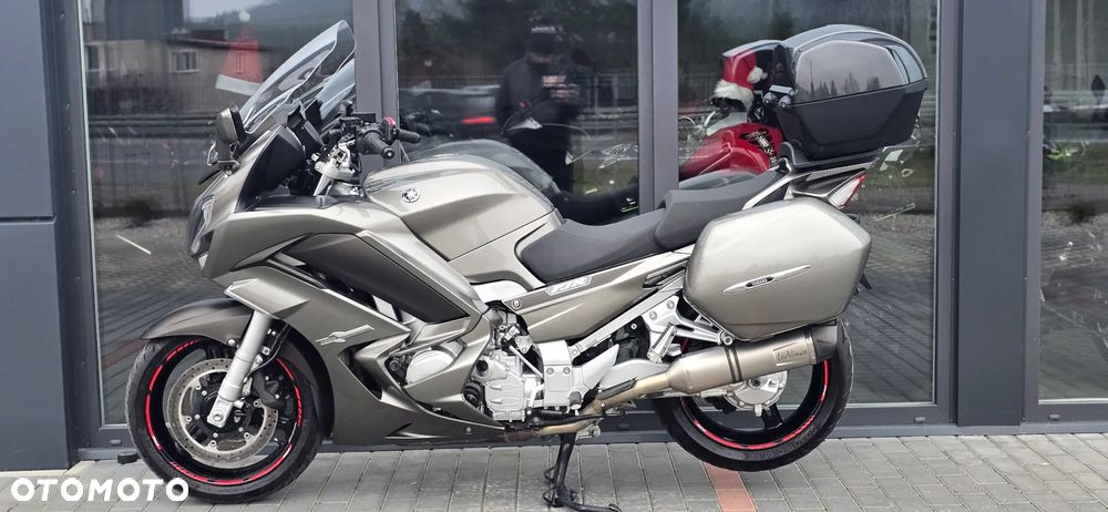 Yamaha FJR - 21