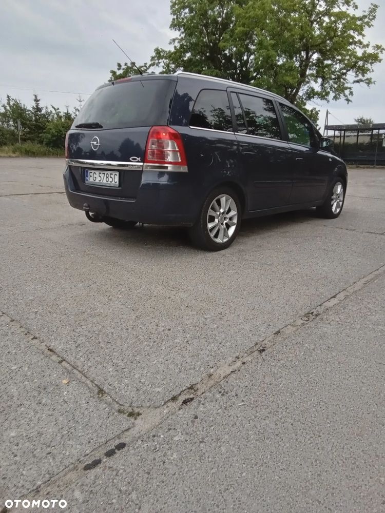 Opel Zafira 1.9 CDTI Cosmo - 6