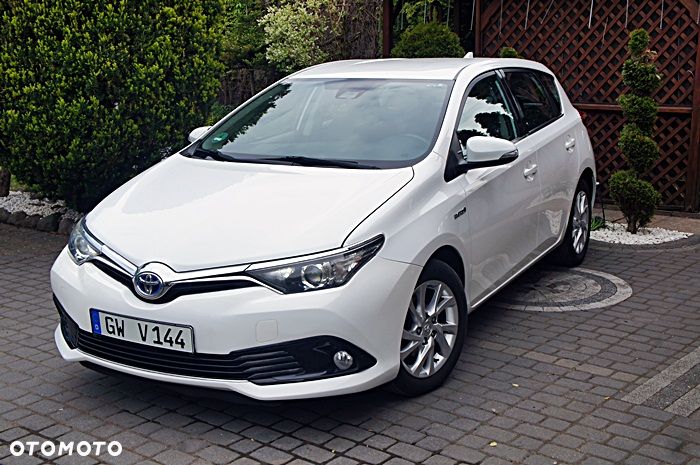 Toyota Auris 1.8 HSD Luna - 9