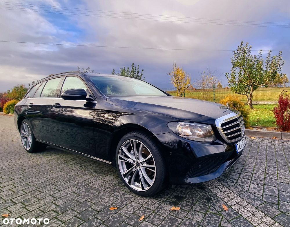Mercedes-Benz Klasa E 200 9G-TRONIC - 4