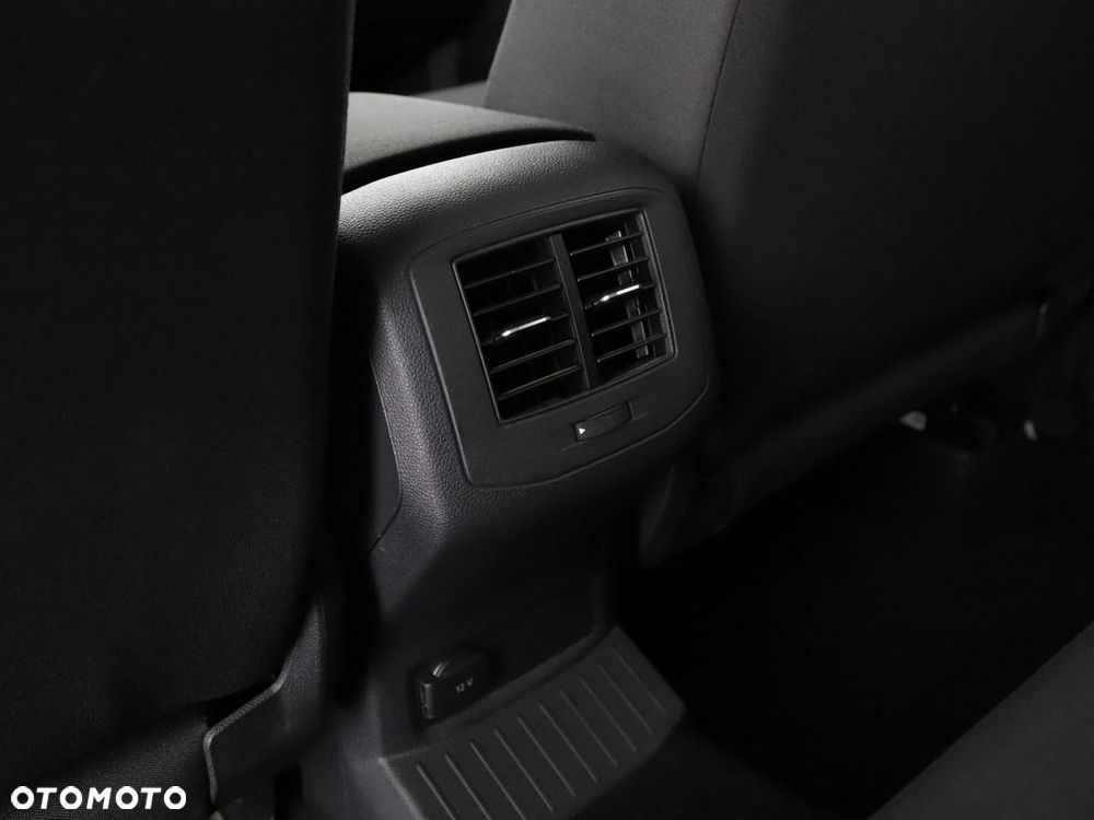 Volkswagen T-Roc 1.0 TSI - 34