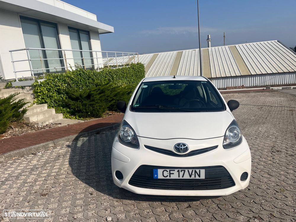 Toyota Aygo Connect - 3