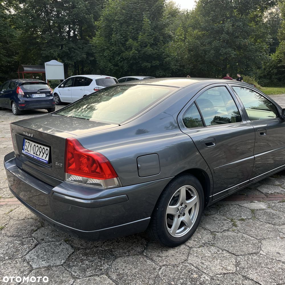 Volvo S60 - 2