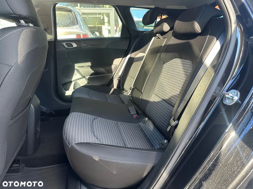 Kia Ceed 1.5 T-GDI M DCT - 18