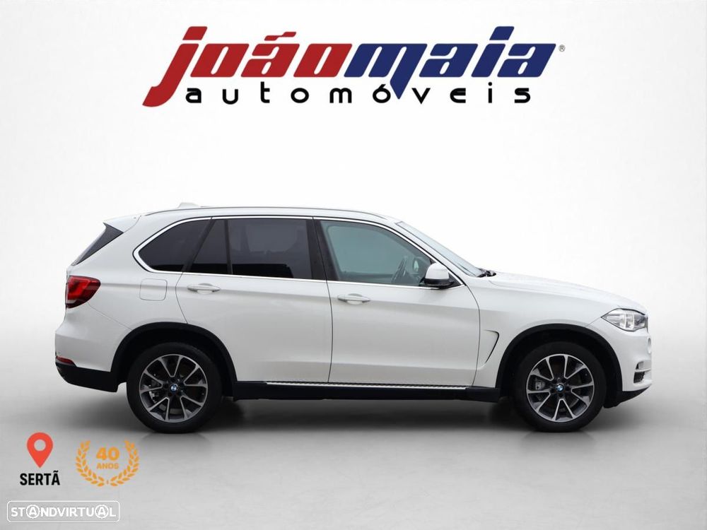 BMW X5 25 d sDrive Comfort 7L - 4