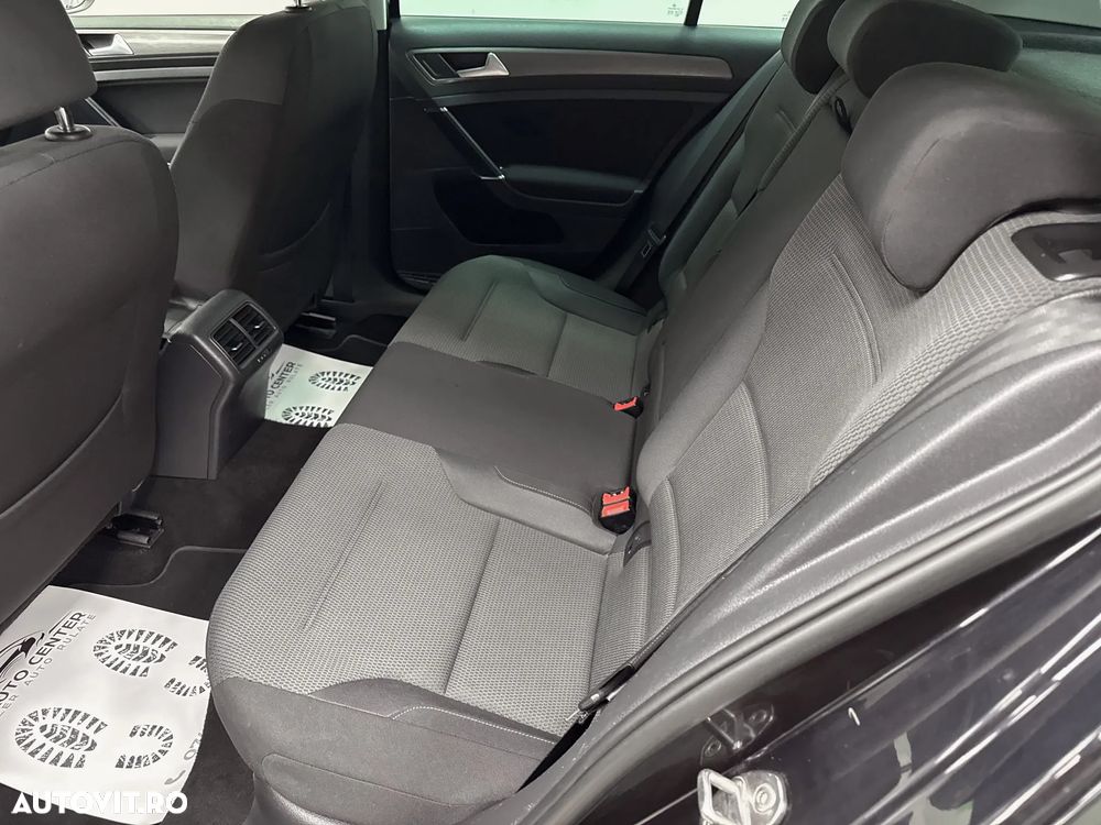 Volkswagen Golf 1.2 TSI BlueMotion Technology Comfortline - 20