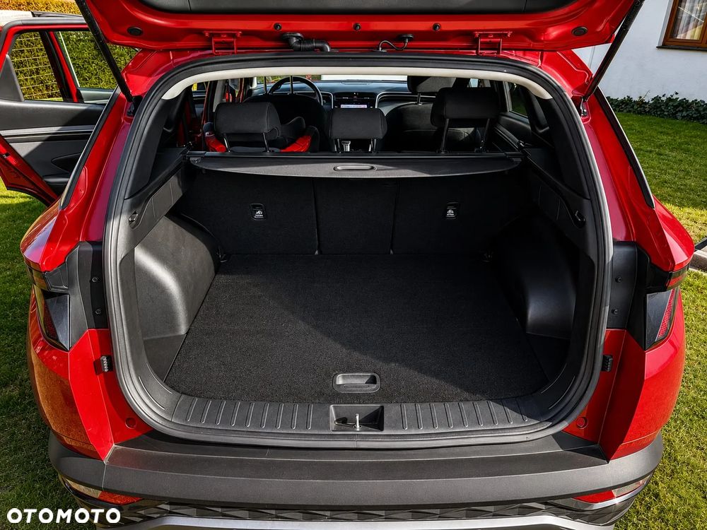 Hyundai Tucson 1.6 T-GDi 48V-Hybrid 4WD DCT Trend - 4
