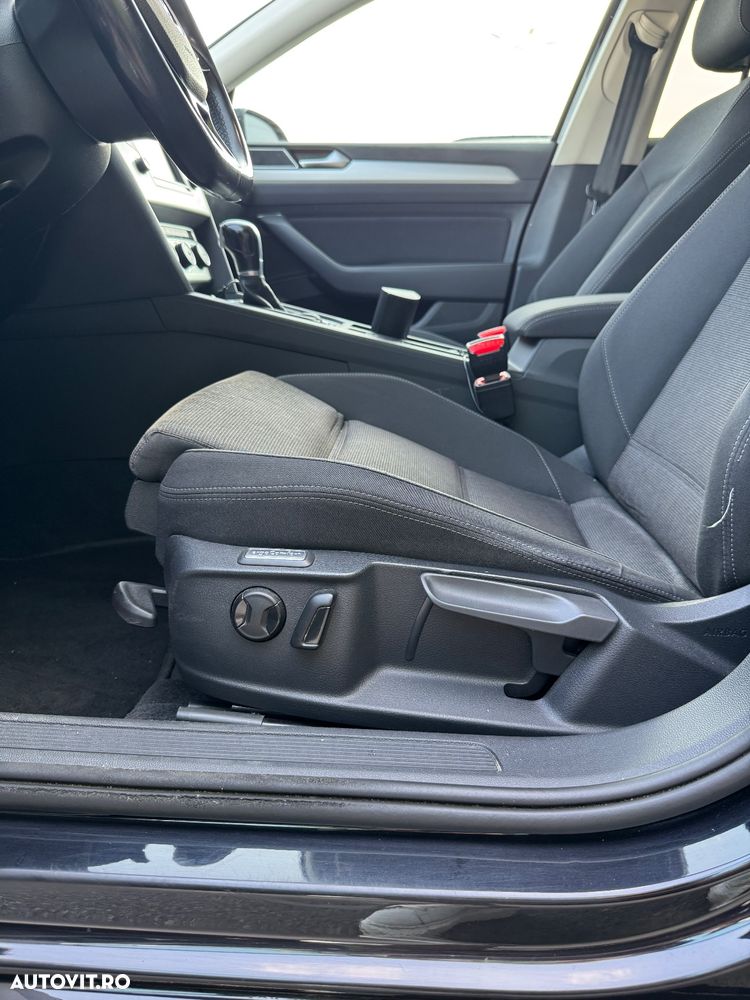 Volkswagen Passat 1.6 TDI (BlueMotion Technology) DSG Comfortline - 19
