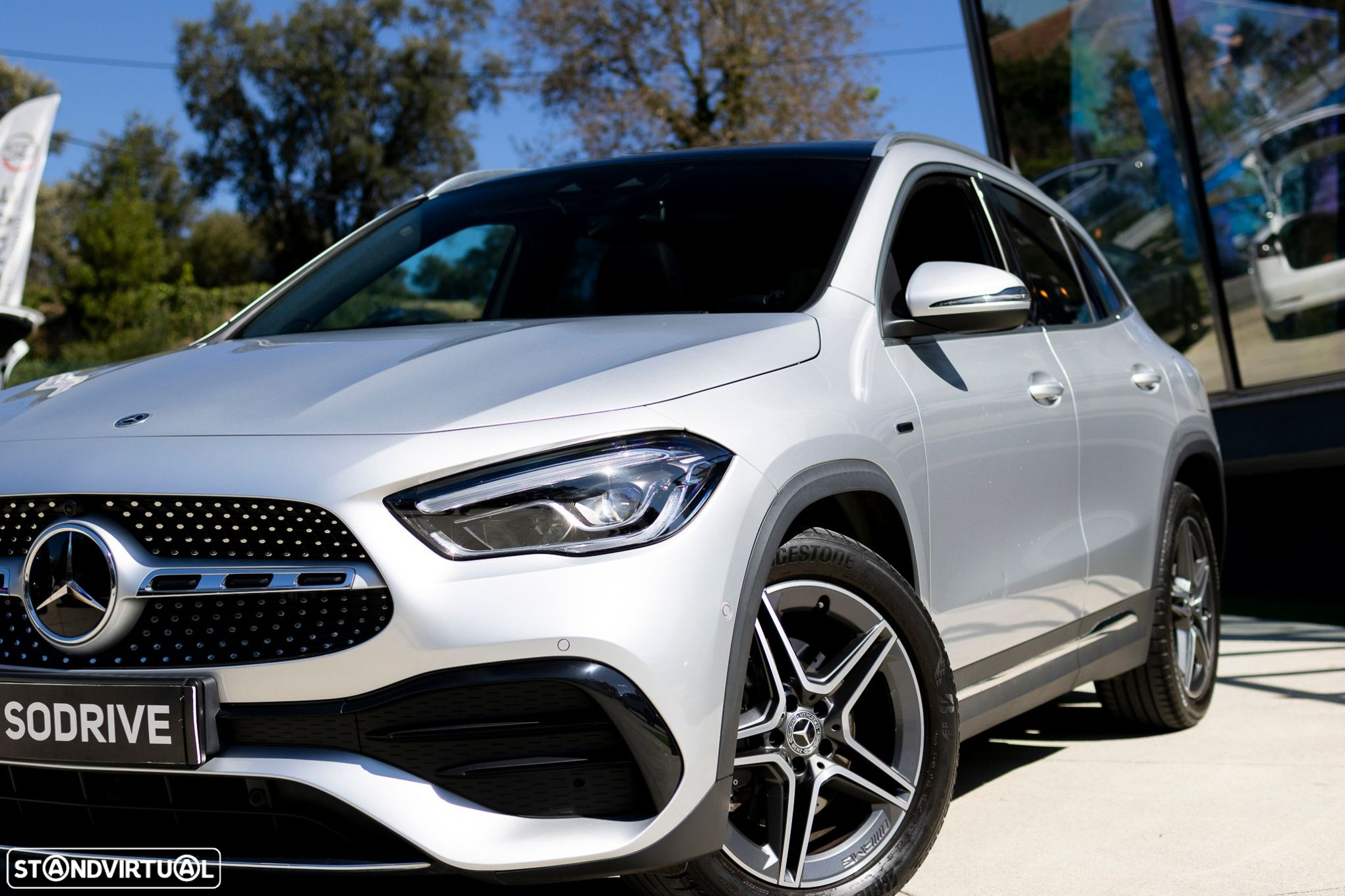 Mercedes-Benz GLA 250 e AMG Line - 8