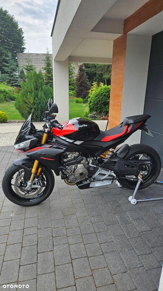 Aprilia Tuono - 5