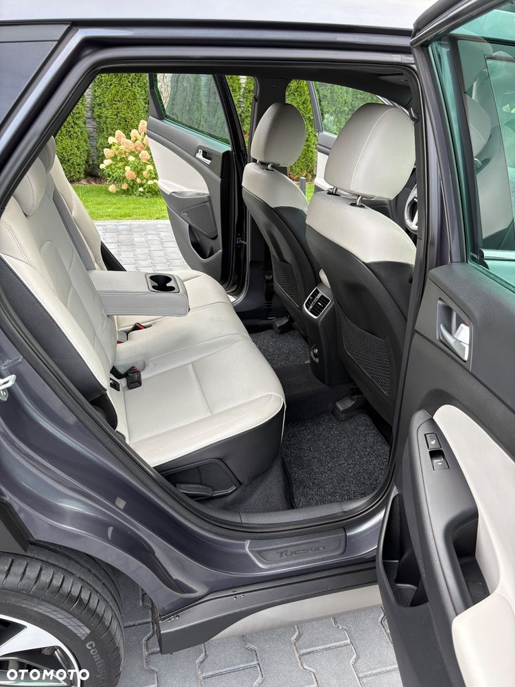 Hyundai Tucson - 18