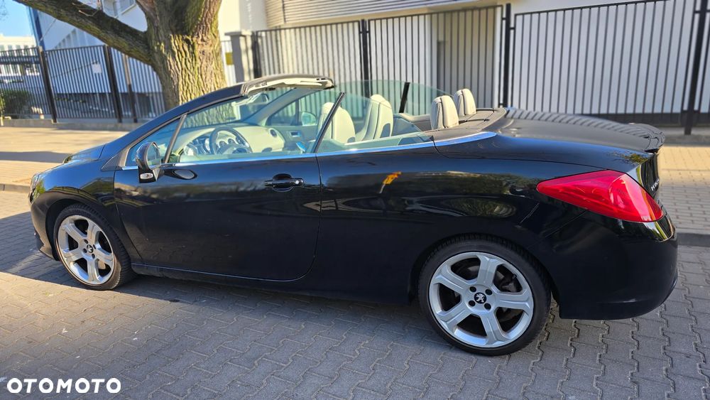 Peugeot 308 CC - 3