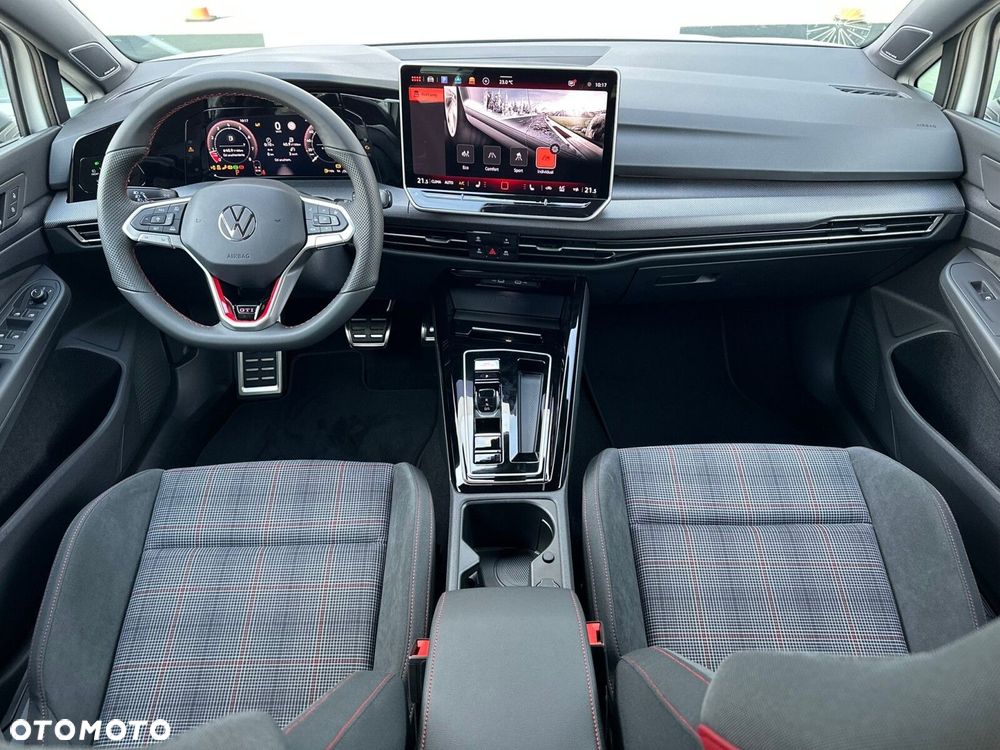 Volkswagen Golf - 20
