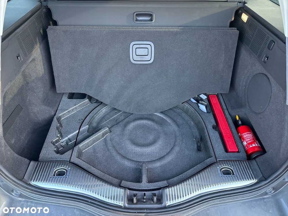 Ford Mondeo - 29