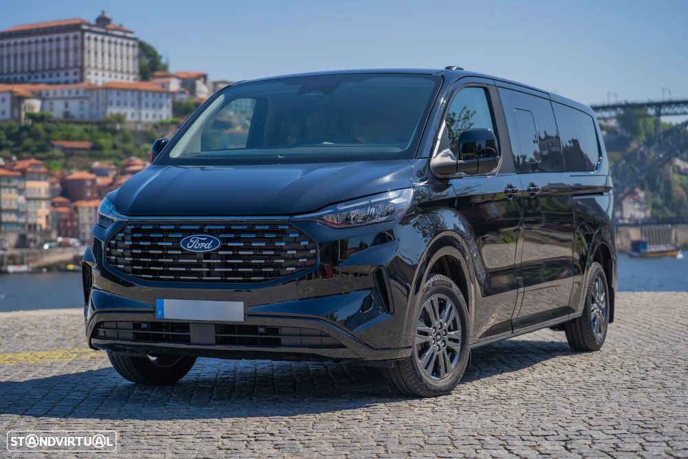Ford Tourneo Custom Grand 2.0 TDCi Titanium - 8