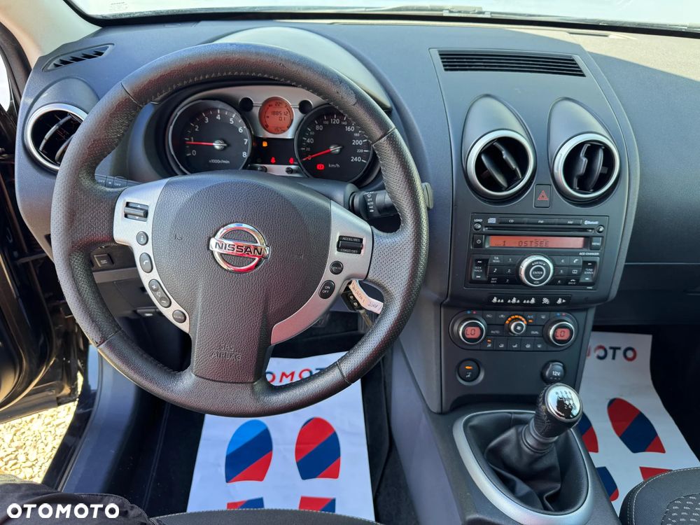 Nissan Qashqai - 11