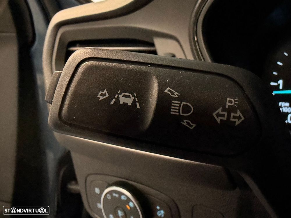 Ford Focus 1.5 TDCi ECOBlue ST-Line - 22