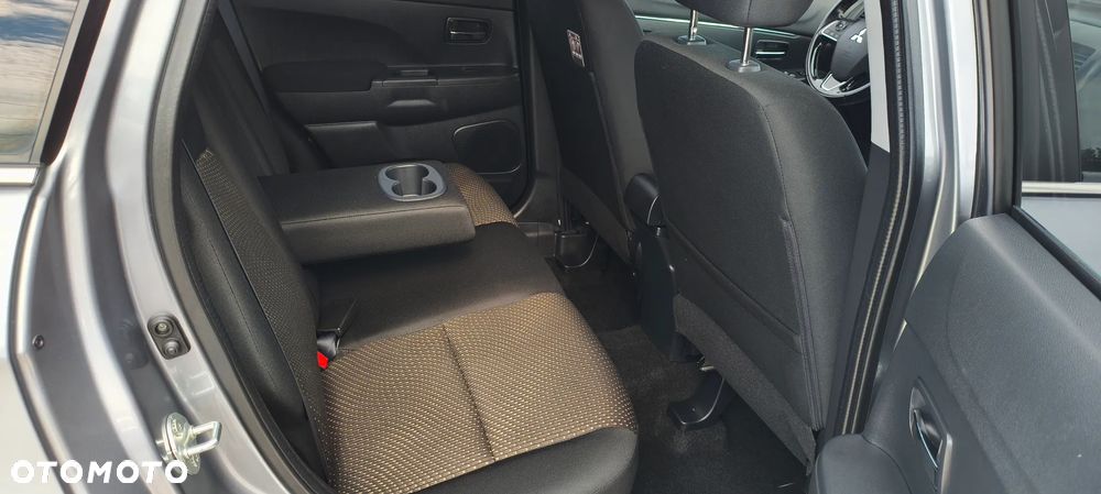 Mitsubishi ASX 1.6 2WD Intense - 33