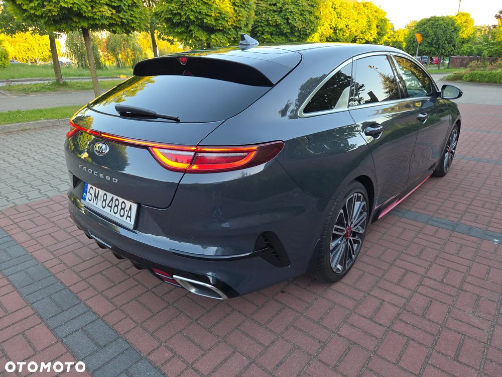 Kia ProCeed 1.6 T-GDI GT DCT - 4