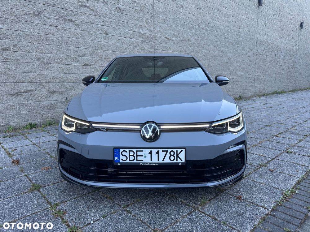 Volkswagen Golf 1.5 eTSI OPF DSG R-Line - 38